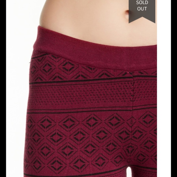 NEW LISTING‼️ ROMEO & JULIET COUTURE NWT $… - Picture 10 of 11